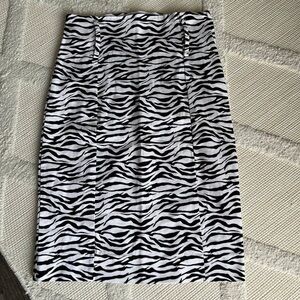le chateau 🦓 skirt